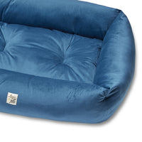 Velvetnio velvet sofa