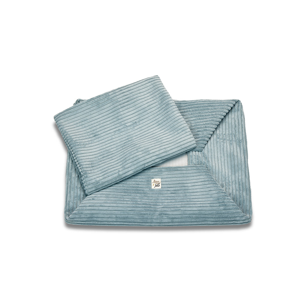 Cover Velvet Coste Velvet Coast