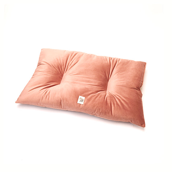 Rectangular velvet cushion