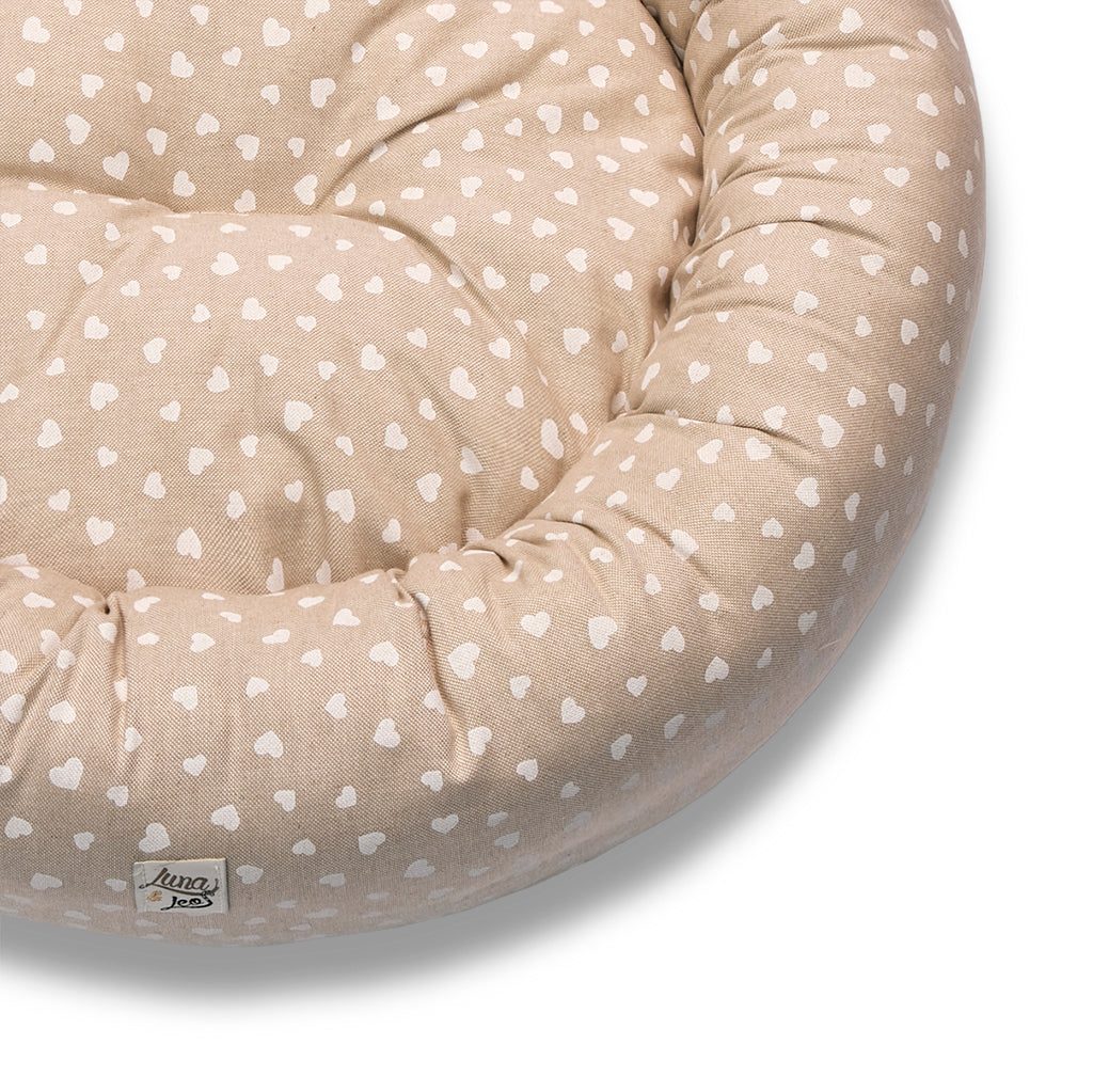 Little Love Heart Round Kennel