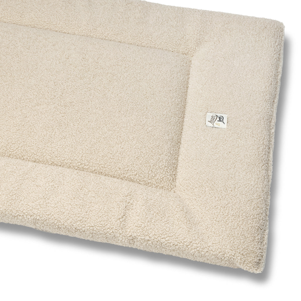 Bouclé Teddy Roll-Up Quilt Cream