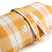 Red Scottish cotton rolling quilt