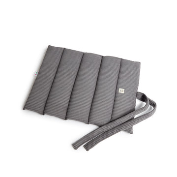 Quiline Picture of Velvet Velvet with brown coast